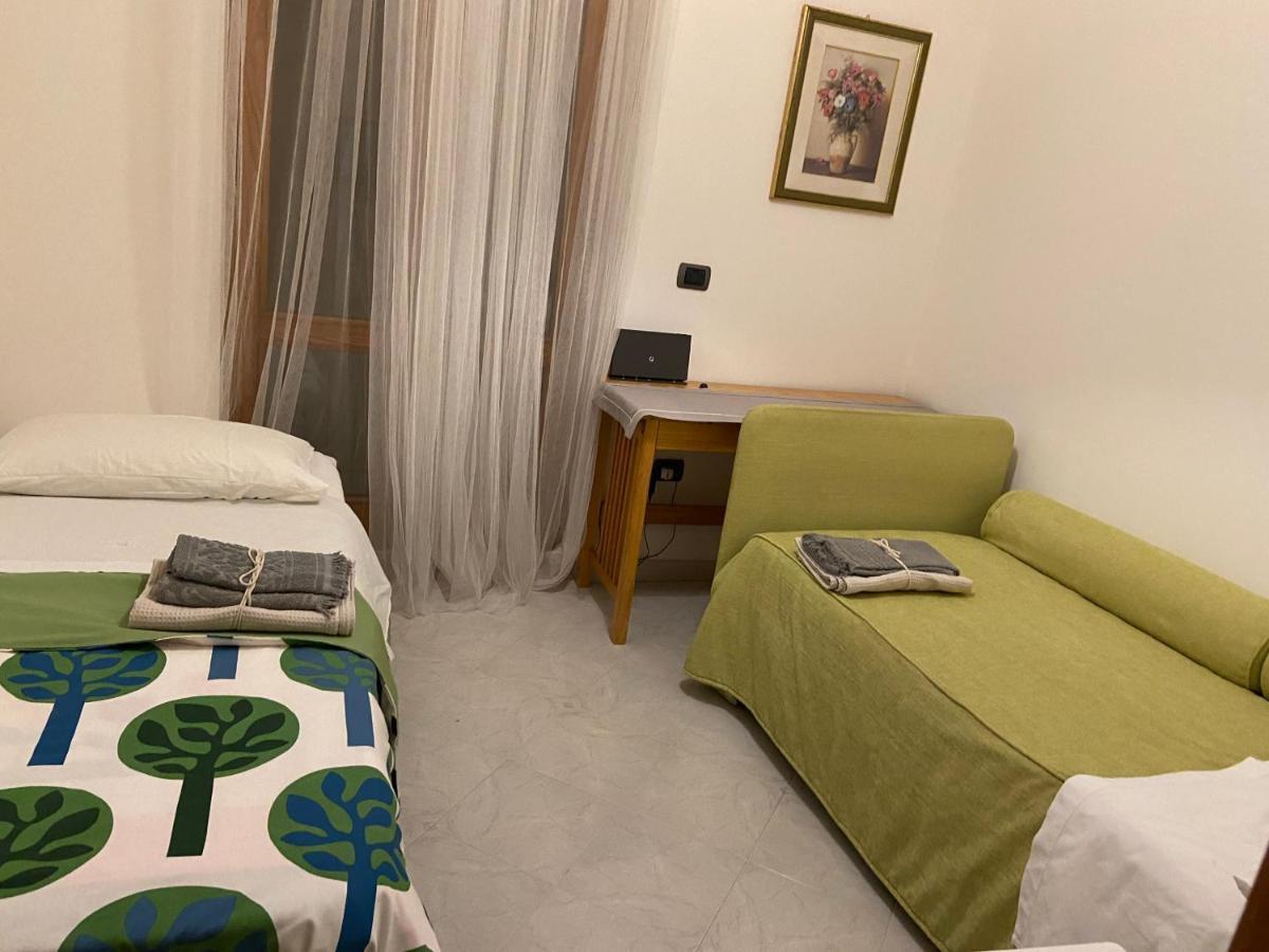 Apartament La Casa Di Giu Pozzuoli Zewnętrze zdjęcie