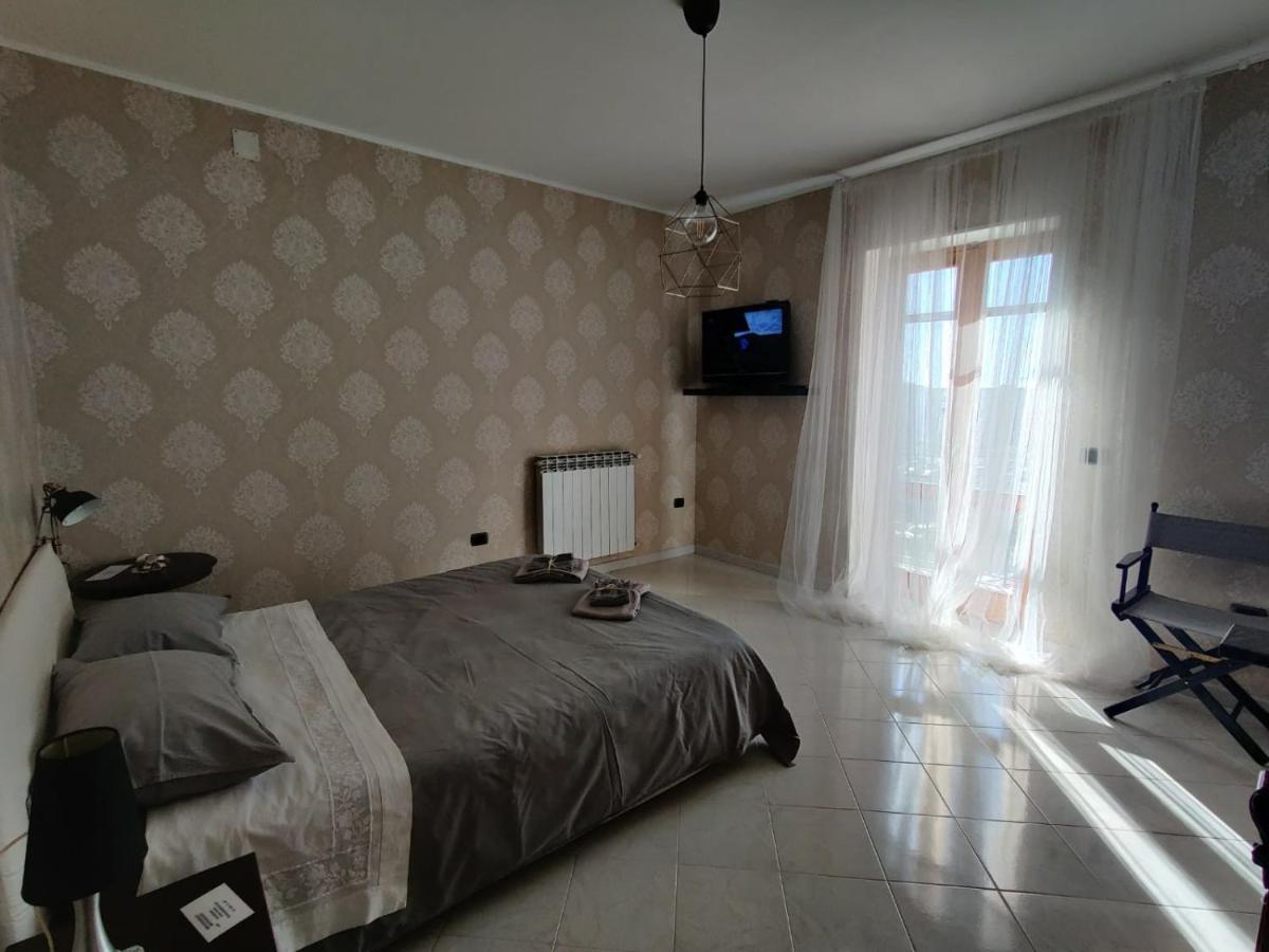 Apartament La Casa Di Giu Pozzuoli Zewnętrze zdjęcie