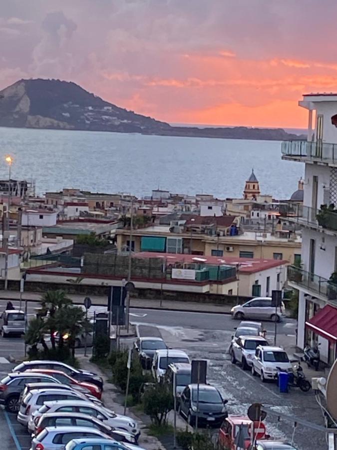 Apartament La Casa Di Giu Pozzuoli Zewnętrze zdjęcie