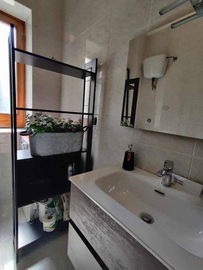 Apartament La Casa Di Giu Pozzuoli Zewnętrze zdjęcie